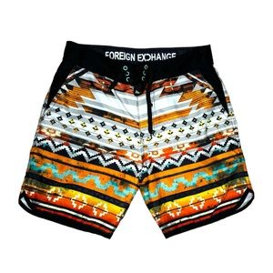 Foreign exchange Tribal WATER Sports Swim SURF
Board SHORTS Mens Small